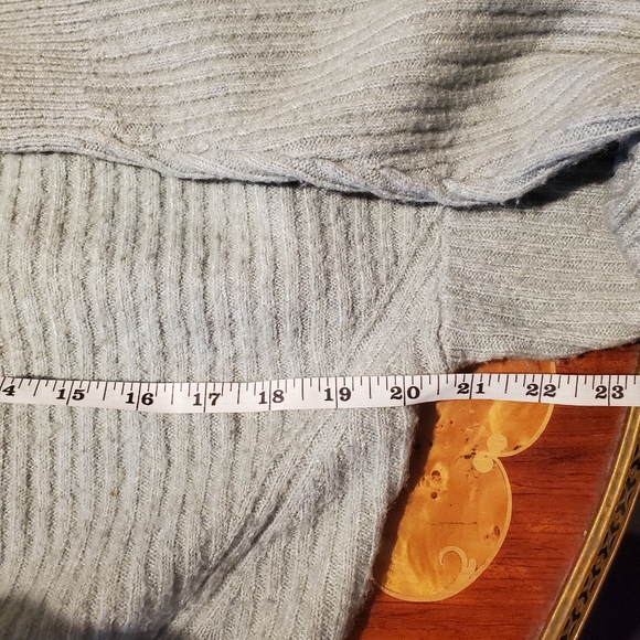 Garage Pastel Crew Sweater - Picture 7 of 7